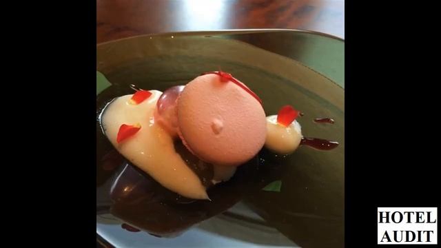 Contemporary French Pierre    Япония Осака   Осака