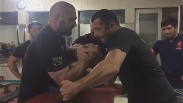 армрестлинг. Секреты мотивации и настроя от Железной руки смотреть онлайн