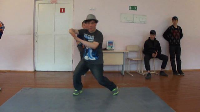 Dai-moon Диман Трени.MP4 смотреть онлайн