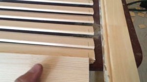 Двери жалюзи обрезаем под размер в туалет