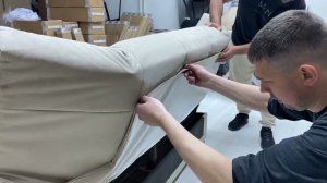 Снятие чехла с дивана Джакарта