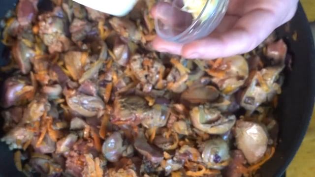 Сочная, Мягкая Куриная Печень с Сердечками на сковороде! / Вкусно и Просто! смотреть онлайн