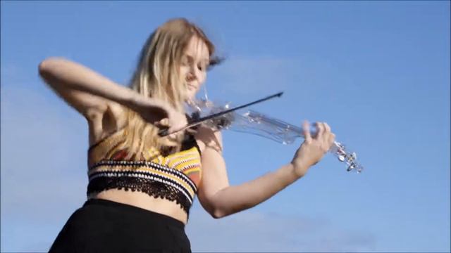 Sally Violectra's Rockabye Remix смотреть онлайн