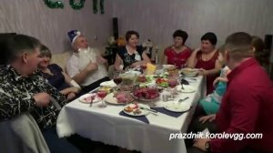 Сценка Новогодняя яишница  смешные мини сценки корпоратив