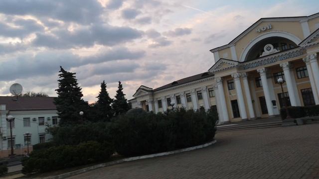 Чоп ,старый железнодорожный вокзал смотреть онлайн