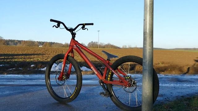 Czar Neuron Street TRIAL BIKE I Bike Check смотреть онлайн