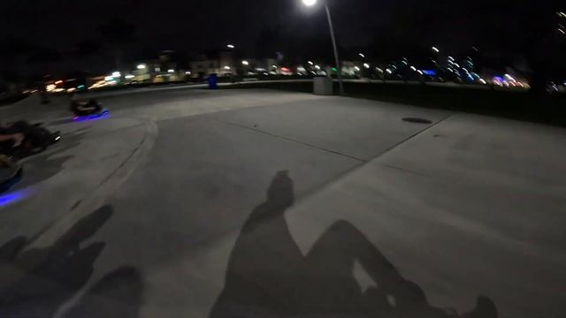 Worlds largest Crazy Cart tandems?! Night shred send city MAYHEM!! смотреть онлайн