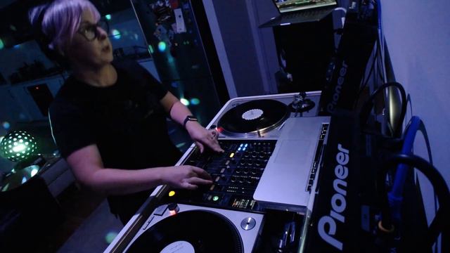 Remedy Coast2Coast Aussie All Stars смотреть онлайн