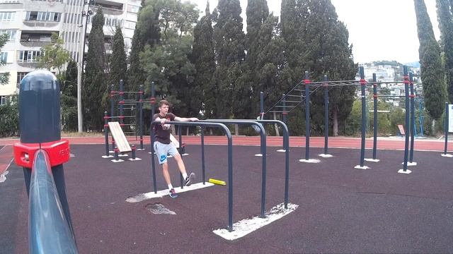 FBTutorials | FWR (сальто со спада на брусьях) Выпуск 3 | Фристайл бар обучалки