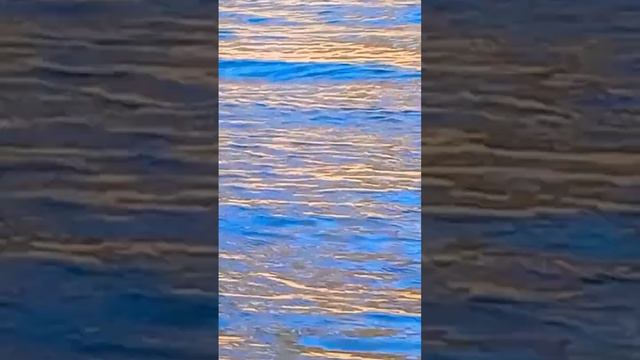 вода играет на солнце смотреть онлайн