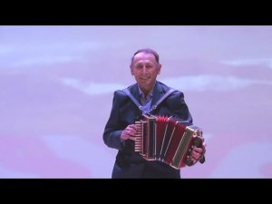 Русский, марийский и татарский наигрыши. Радует Нагим Бабичев. Видео Хайбуллина Василия