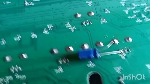 BOSs ME 70 LCd Error Ngacak смотреть онлайн