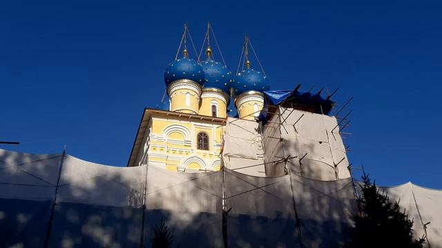 Прогулка по парку смотреть онлайн