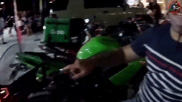 HONDA NM4 VULTUS 700cc QUICK REVIEW смотреть онлайн