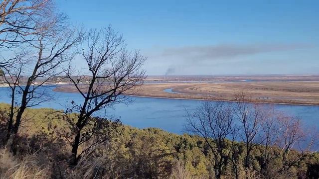 Сопка любви, красивый вид на реку Зея. The hill of love, a beautiful view of the Zeya river смотреть онлайн
