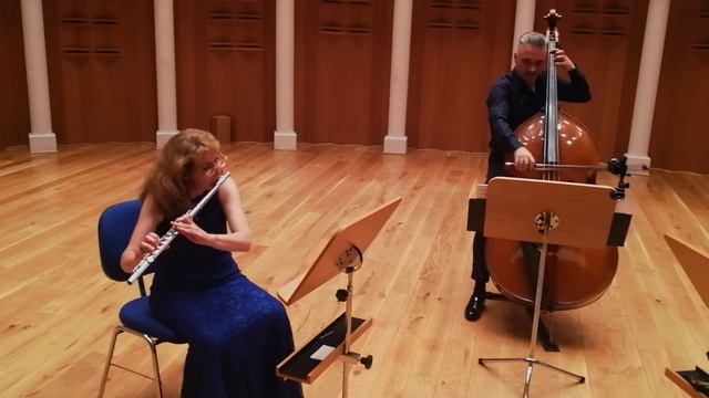 Erwin Schulhoff - CONCERTINO for Flute, Viola, Double Bass (1925) смотреть онлайн