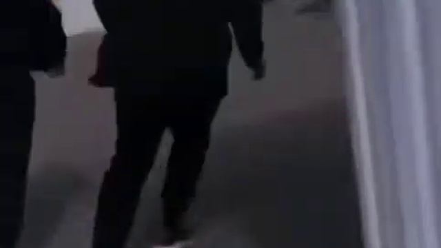 ВОТ ТАК НУЖНО ВСТРЕЧАТЬ ДРУЗЕЙ С АРМИИ смотреть онлайн