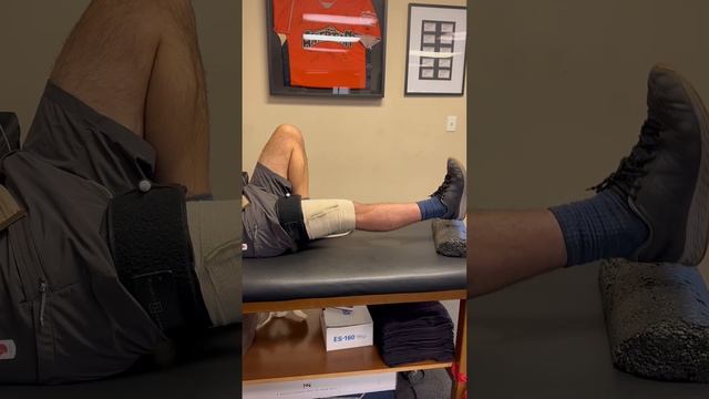 Straight Leg Raise with NMES Stim and Blood Flow Restriction | ACL Rehab | Physical Therapy Exercis смотреть онлайн