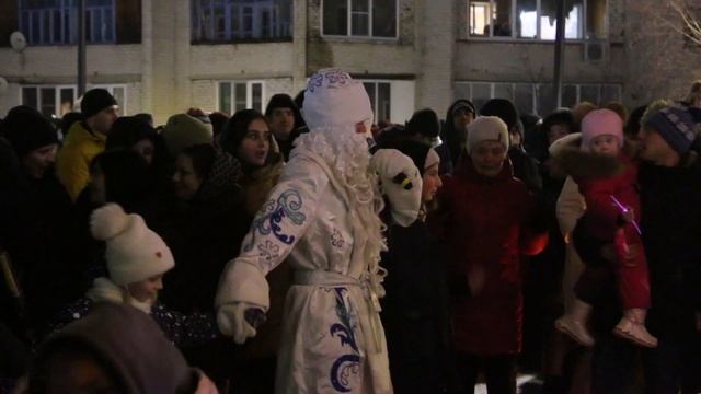 Новогодняя ночь - 2023 в городе Покров смотреть онлайн
