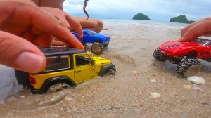 Машинки игрушки. Вода, Песок и Веселье. Манкиту