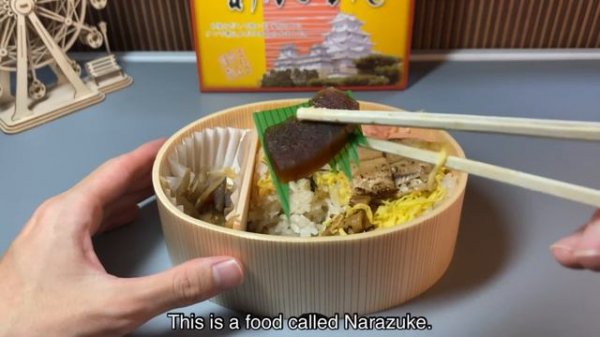 Japan’s Latest Vending Machine | Eating 3 Bentos from a Vending Machine
