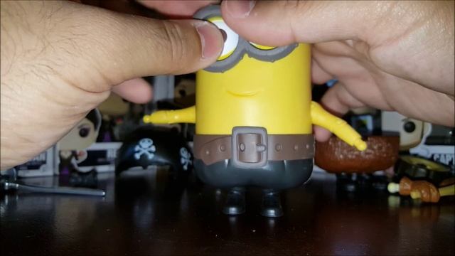 Minions: Build-A-Minion Pirate/Cro Minion Toy Review! Two Toys In One!