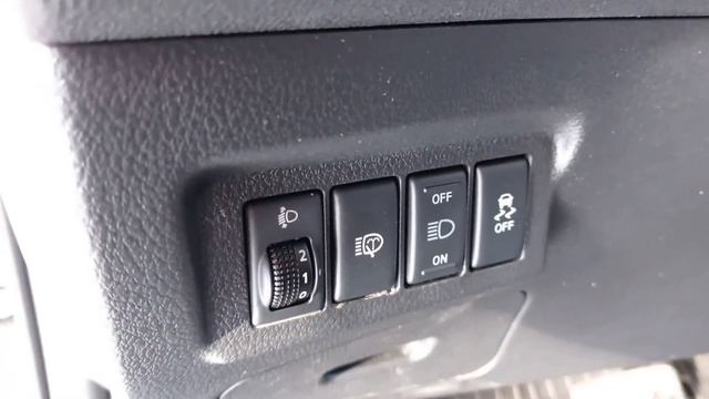 Nissan X Trail '2014 смотреть онлайн