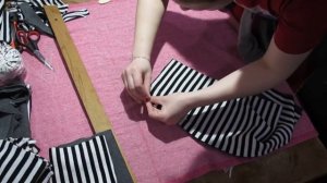 Вторая жизнь старой одежды 3. Переделка тельняшек  и кофты в платье. [ DIY переделка одежды ]