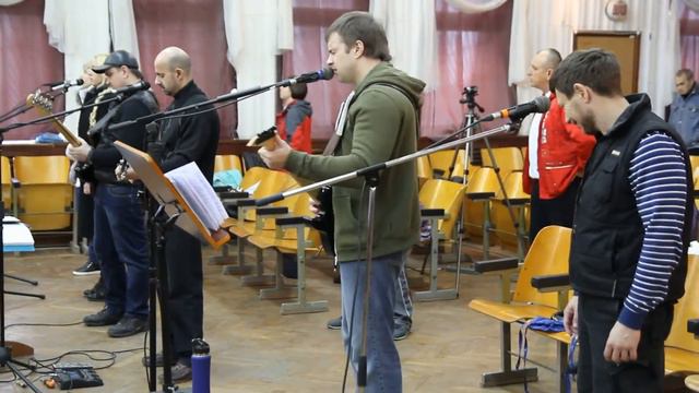 Крест нам открыл путь на небо смотреть онлайн