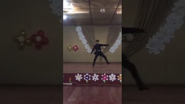 Саврднг би смотреть онлайн