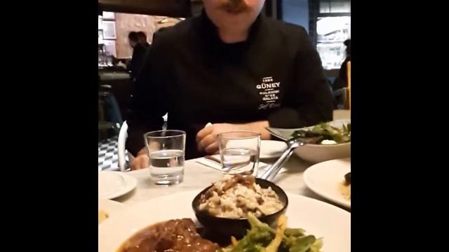 Güney Restaurant смотреть онлайн