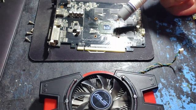 AMD Radeon HD 7750, la ultima de su clase!!! смотреть онлайн
