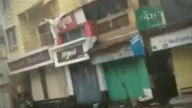 Тропический циклон в Индии - июнь 2020 смотреть онлайн