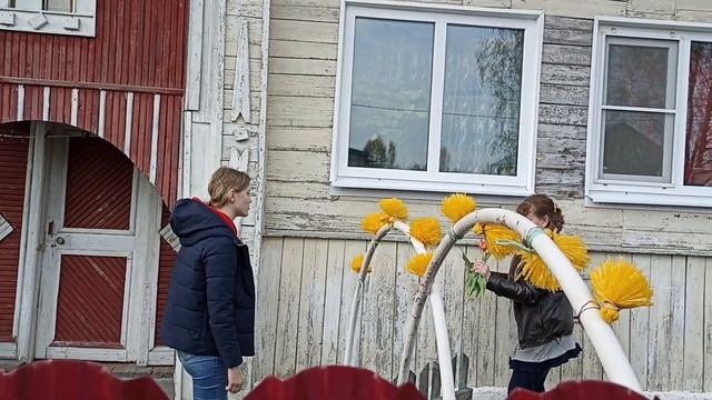 Радоница или Большая Родительская. С праздником, друзья! смотреть онлайн