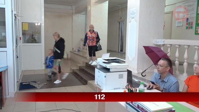 Ночью спасатели начали эвакуировать жителей из подтопленных районов смотреть онлайн