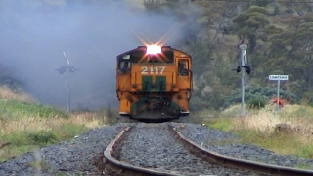 ATN Tasrail Train 43 2117/2116/2118 At Campania 11/02/2002