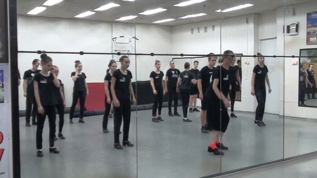 Tap Dance Combination - "Босорканя" - 9-й класс ШСХ РГ ДДМ & LDC смотреть онлайн