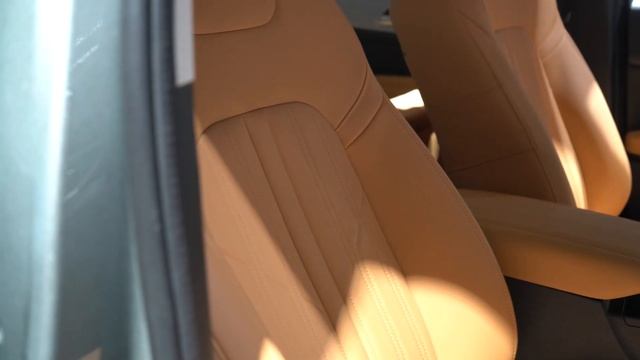 New Haval H5 exterior and interior dynamic video (4K) смотреть онлайн