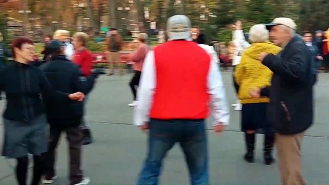 А МОЖЕТ МЫ ЗАПУТАЛИСЬ смотреть онлайн