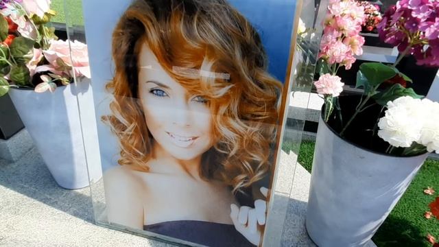 Николо-Архангельское Кладбище Могилы Известных Людей. смотреть онлайн