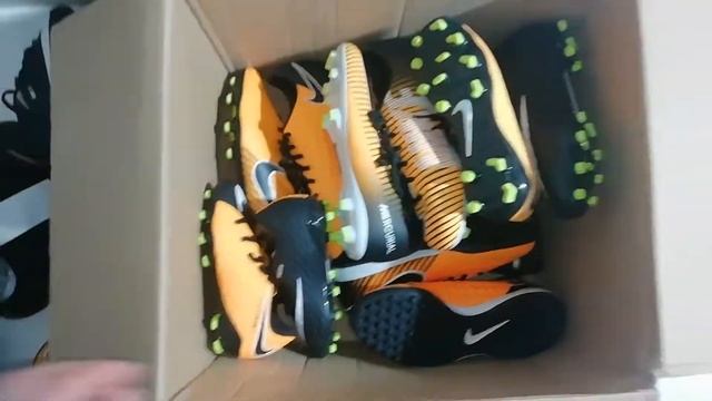 Новое поступление!!! Детские футбольные бутсы, сороконожки и футзалки Nike и Adidas. Сток. смотреть онлайн