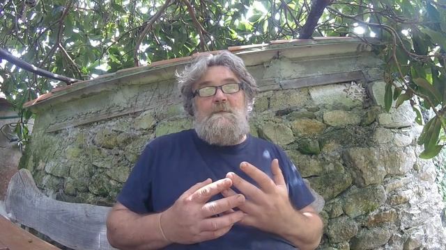 ? Grow Up Meaning - Grown Up Definition - Grow Up Examples - Phrasal Verbs - Grow Up Grown-Up