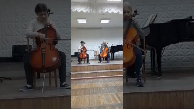 О. Хромушин. "Ехали медведи..." смотреть онлайн