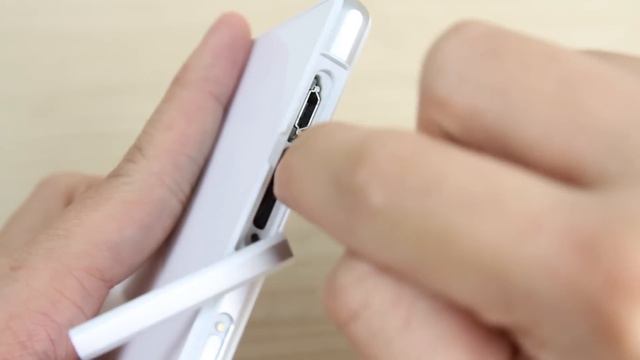 Sony Xperia Z2 - How to change the SIM card смотреть онлайн