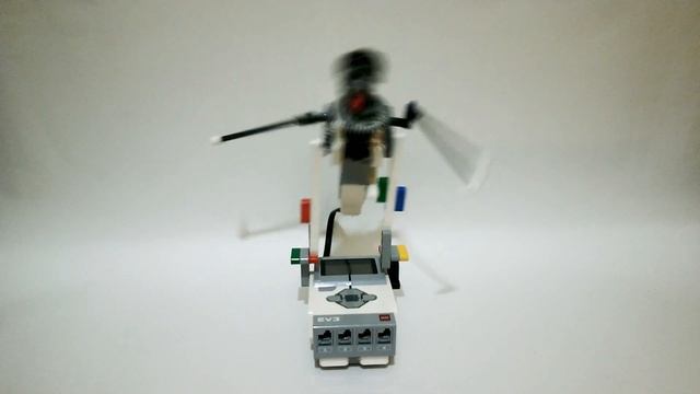 Танец африканки. Eve 3,lego.Средний мотор смотреть онлайн
