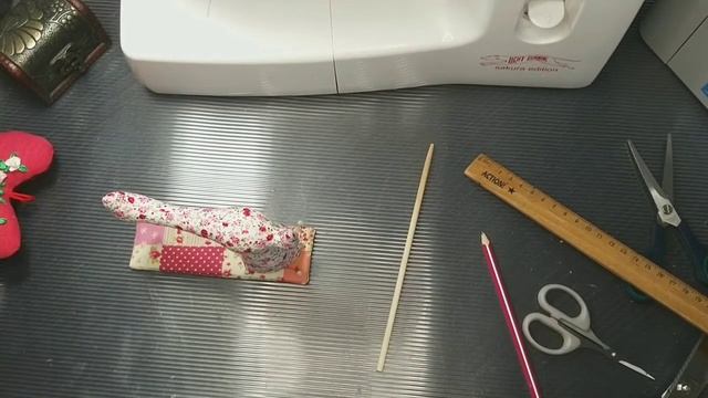 Игольница " Швейная машинка ".Часть 6. смотреть онлайн