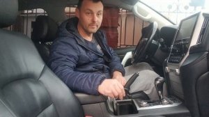 Как подтянуть ручник на Toyota Land Cruiser 200?