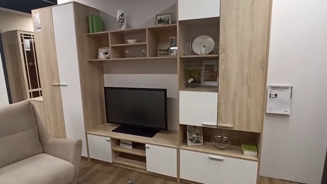 Пересадила перец/Розы из Леруа/Мебель в Хофф смотреть онлайн