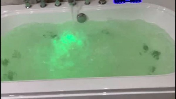 Гидромассажная ванна Frank F160. Видео обзор