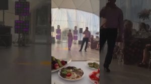 Песня от родителей жениха на свадьбу. Сюрприз и подарок молодоженам.